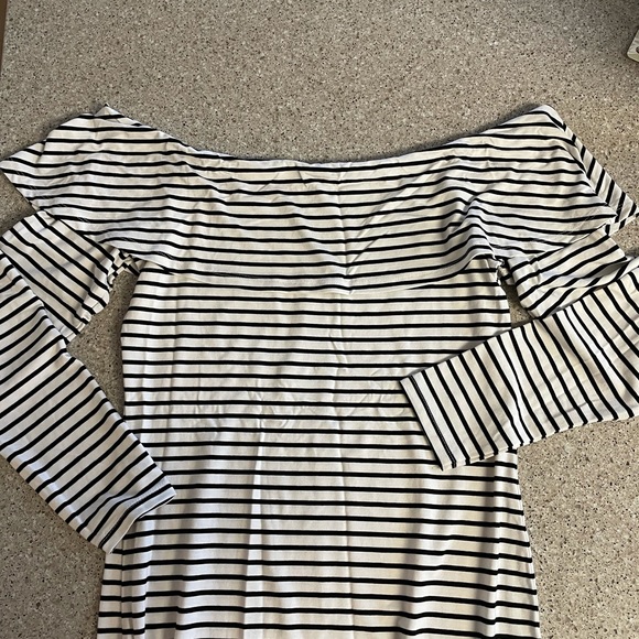 ASOS black & white stripped off the shoulder dress - Picture 5 of 6